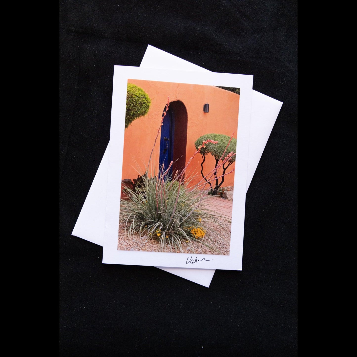 Photo Notecard Orange wall and blue door