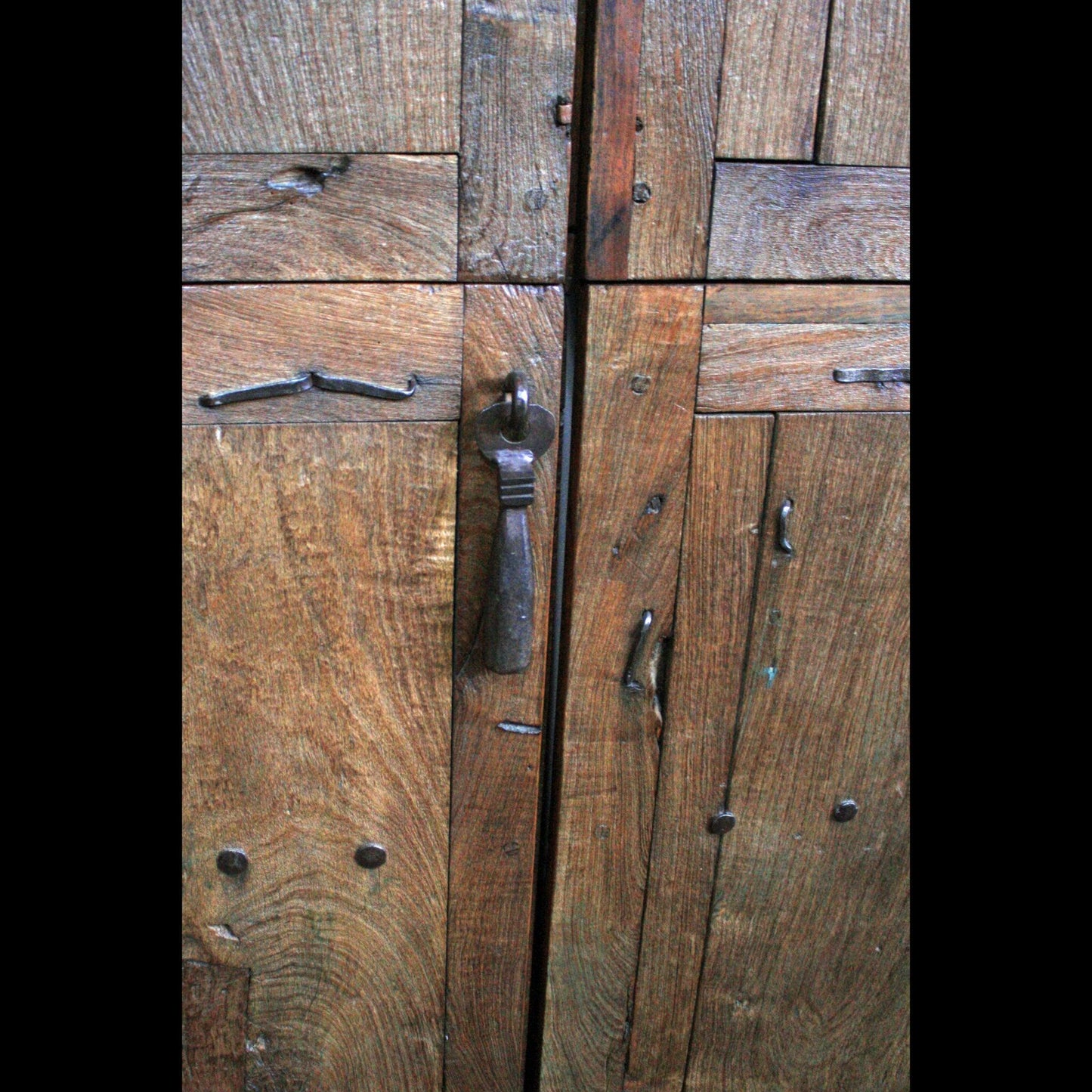 old-door-pull-v-isenhower-photography - V. Isenhower Photography